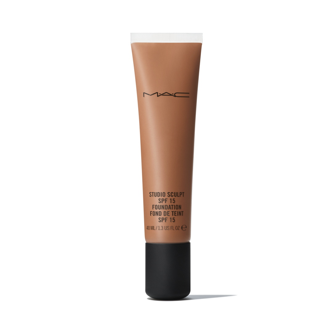 Studio Sculpt SPF 15 Foundation 1,3 oz (40 ml) 